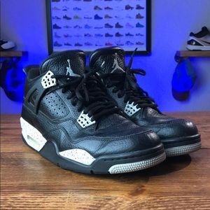 Air Jordan IV “Oreo”